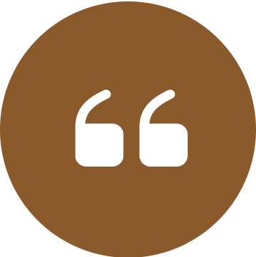 Brown circle with white quotation marks icon.